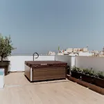 King Charles Boutique * Βαλέτα