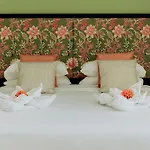 King Charles Boutique Ξενοδοχείο