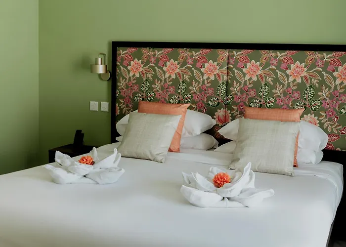 King Charles Boutique Hotel *