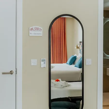 Hotel King Charles Valletta