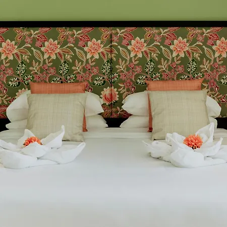King Charles Hotel
