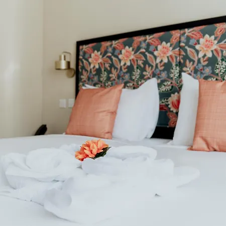 King Charles Boutique * Valletta